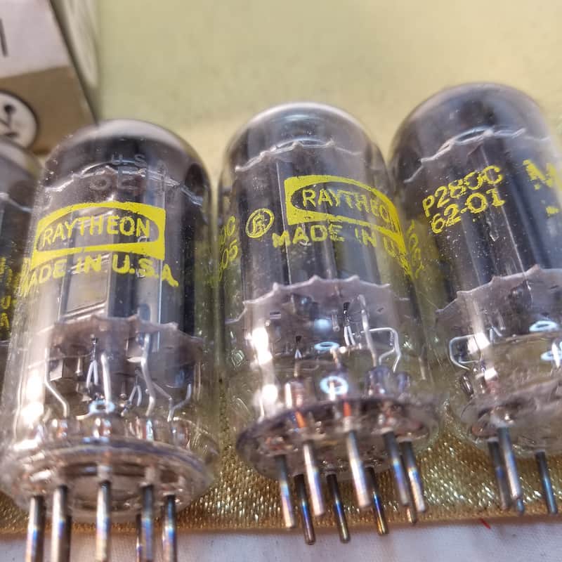 Raytheon ONE (1) 6EU7 tNOS AT1000 TESTED Vacuum Tube Rare long plate dual triode