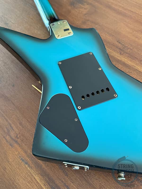 Aria Pro II, Explorer Guitar, ZZ Deluxe, Blue Black Burst, MIJ