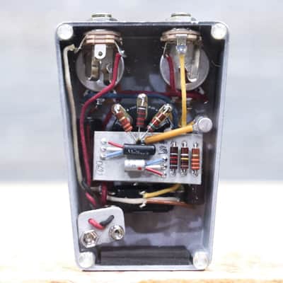 Isle of Tone Haze 67 Fuzz Small Enclosure Germanium Transistor Fuzz Effect Pedal image 4