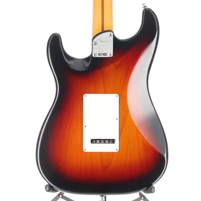 Fender Certified Pre-Owned American Ultra Luxe Vintage '50s Stratocaster, Maple Fingerboard, 3-Color Sunburst (T8) (31356) image 2