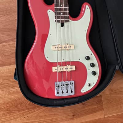 Overwater Custom P Series 4 String Medium 33” Scale Bass image 3