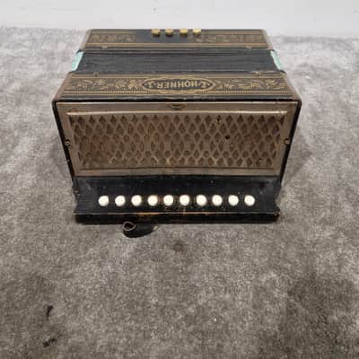 Hohner Marca Registrada Accordion - Classic Diatonic Design - Good image 3