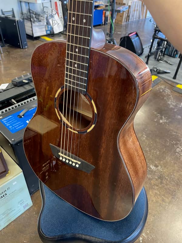 Washburn WLO12SE Woodline 10 Series All-Mahogany OM with Electronics 2010s - Natural image 1