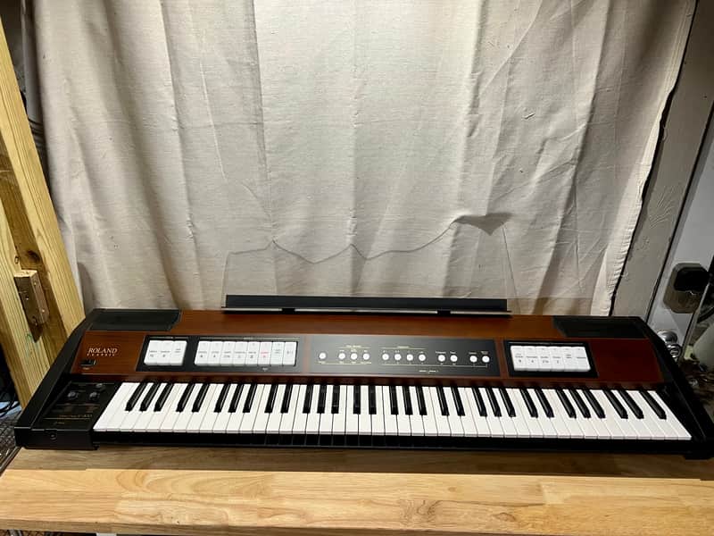 Roland C-200 Classic Organ 2000's Black/Faux Wood | Reverb