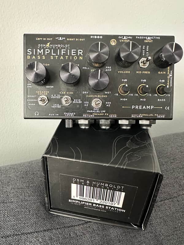 DSM & Humboldt Electronics Simplifier Bass Station Preamp / CabSim