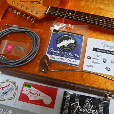 Fender American Vintage '62 Jaguar 2000 - 2012 - 3-Color Sunburst image 19