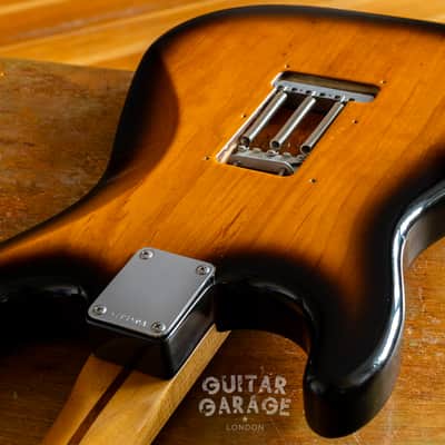 1991 Fender American Vintage 57 Stratocaster 2-tone Sunburst - AVRI - with original hardcase and accessories image 16