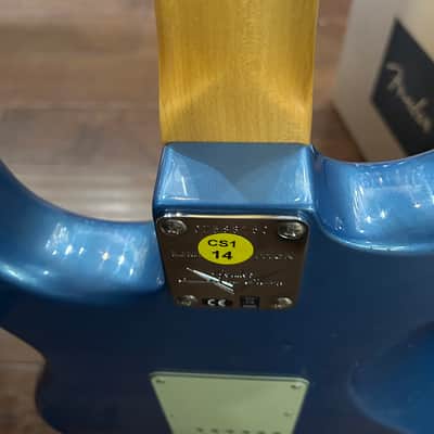 Fender  Custom Shop 1965 Journeyman  2024 - Aged Lake Placid Blue / 7lbs. 8.2oz. #CZ583150 image 9