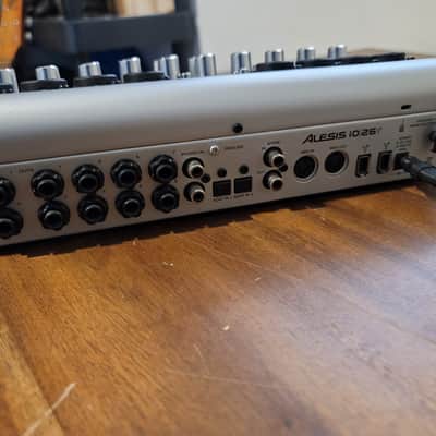 Alesis iO|26 FireWire Audio Interface 8-Channel - FireWire Tested & Fully Working w/ Power Supply image 7