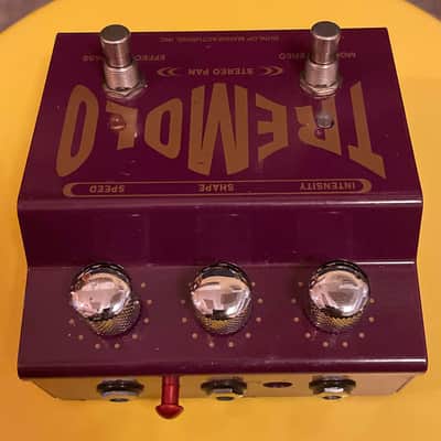 Dunlop TS-1 Stereo Tremolo 1990 - 2005 - Purple image 4