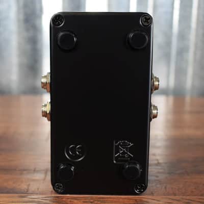 Electro-Harmonix EHX The SILENCER Noise Gate & Effects Loop Guitar & Bass Effect Pedal image 7