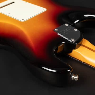 2022 Fender American Ultra Stratocaster HSS with Rosewood Fretboard - Ultraburst | USA Coil-Tap Compound Radius Locking Tuner | CoA OHSC image 16