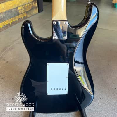 Fender Traditional '60s Stratocaster | Made in Japan image 10