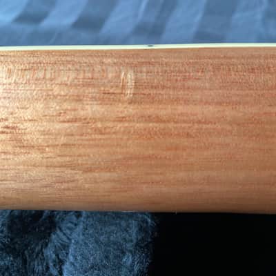 Alvarez AG75CE Artist Series Cutaway Grand Auditorium w/ Electronics Natural image 14