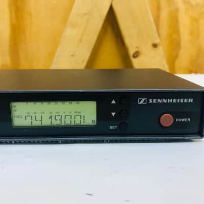 Sennheiser EW300 G2 EM300 True Wireless Diversity Receiver 740-772 MHz - READ image 5