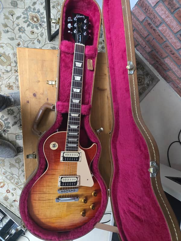 Gibson Les Paul Standard 2016 - Cherry Burst image 1