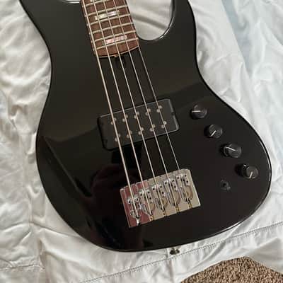2023 Mike Lull USA Custom M5 5-String Bass – Gloss Black – 34” Scale – Bartolini NTMB image 4