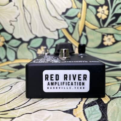 Red River Amplification Memento Mori Fuzz image 3