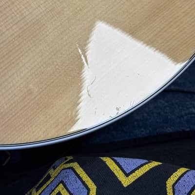 Taylor 214ce DLX 2023 Gloss Natural Electro-Acoustic Guitar image 4