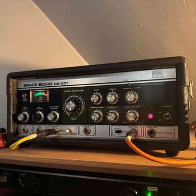 Roland RE-201 Space Echo Tape Delay / Reverb 1974 - 1988 - Black image 1