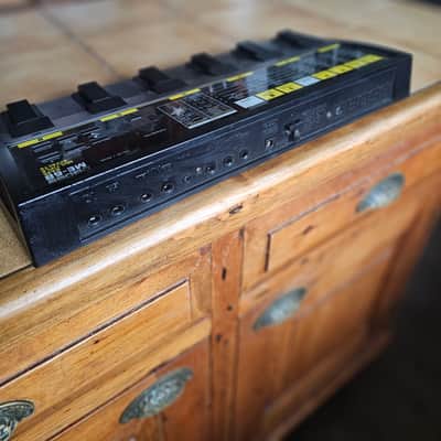 Boss ME-6B Bass Multiple Effects Pedal 1990s - Black and Yellow image 5
