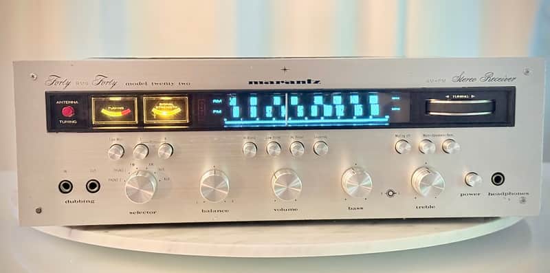 🎶✨🔥 Marantz Model 22 (Twenty Two) Vintage AM/FM Stereo Receiver
