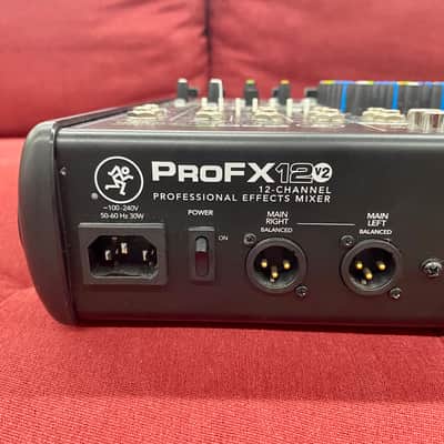 Mackie ProFX12v2 12-Channel Effects Mixer with FX image 11
