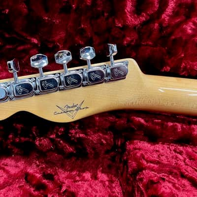Fender Telecaster Custom Shop Vintage Custom 1968 - Blue Flower image 18