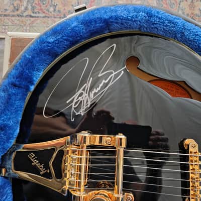 Autographed only 300 released and this one is hand signed by Joe B himself Epiphone Limited Edition Joe Bonamassa ES-355 Epiphone Limited image 1