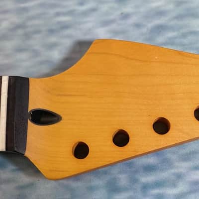 Guitar Monkey Right Handed Reverse Headstock Stratocaster Replacement 2025 - Vintage Satin Nitro image 5