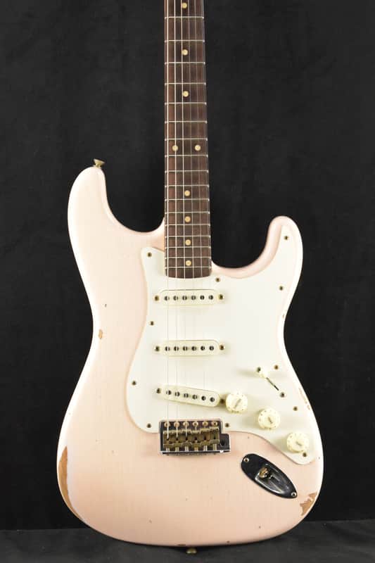 Mint Fender Limited Edition '59 Stratocaster - Relic Super Faded Aged Shell Pink