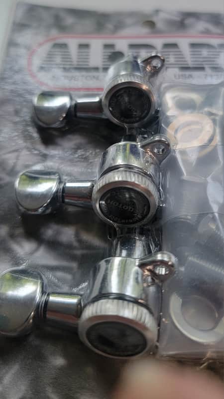 NEW Gotoh SG381-MGT Locking Tuners 6-Inline, Chrome! image 1