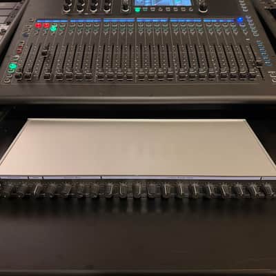 MAM VF-11 Vocoder and Filterbank image 3