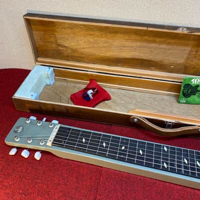 Vintage Teisco model 7 lap steel guitar set with homemade case image 4