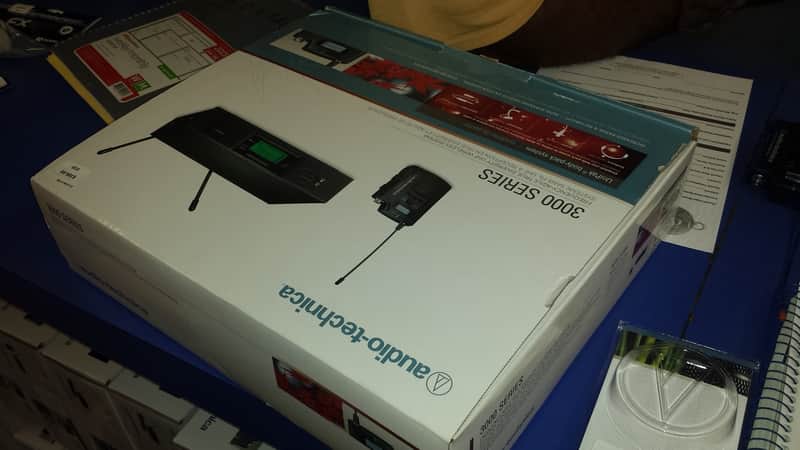 Audio-Technica ATW-3110AD 3000 Series Basic Wireless System image 1