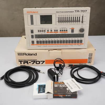 Immagine Roland TR-707 Rhythm Composer Drum Machine w/ Box #58730 - 17