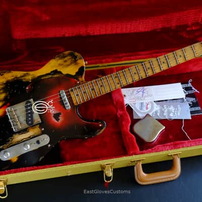 Fender American Vintage '52 Reissue Telecaster Black over Butterscotch Heavy Aged Relic image 2