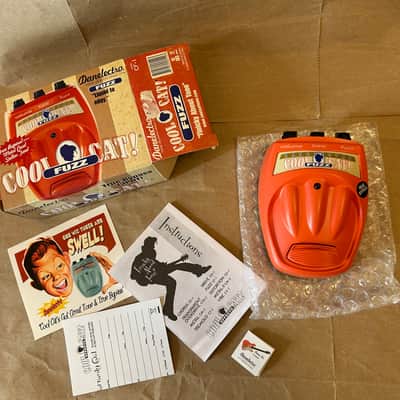 Danelectro Cool Cat Fuzz 2010s - Orange Very Good Condition 1st Version 1V True Bypass NOS Mint in box with all papers image 2