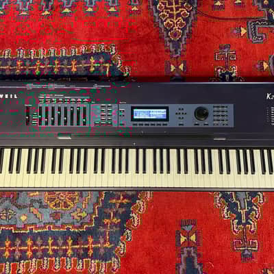 Kurzweil K2600XS 88-Key Digital Sampling Workstation Synthesizer 2000s - Black