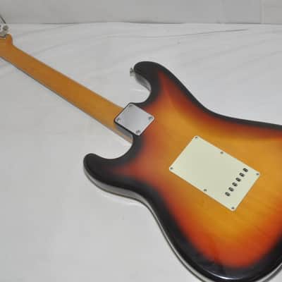 Fender Japan ST62-DMC(3TS)'62 Stratocaster Electric Guitar Ref. No 7253 image 11