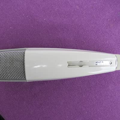 Sennheiser MD 421-N Cardioid Dynamic Microphone image 9