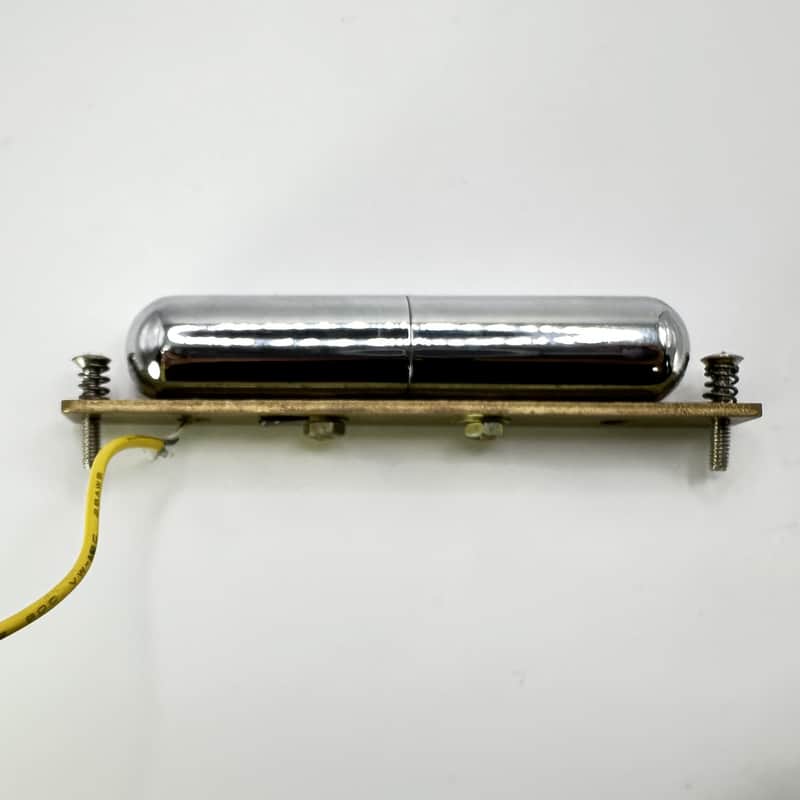 LipStick Pickup 4.44k image 1