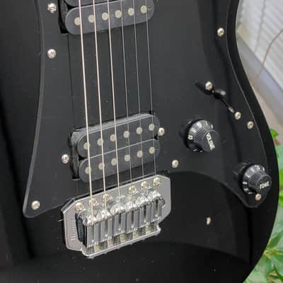 Ibanez Gio GRX20-BKN Dual Humbucker 6-String Electric Guitar - Black image 3