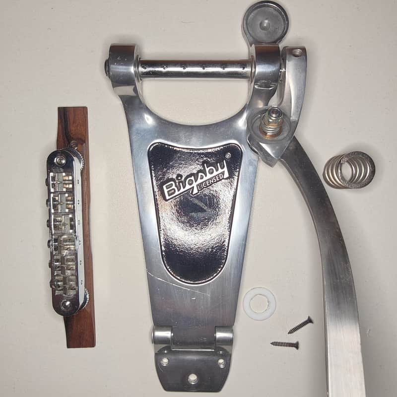 Bigsby B60 Licensed Vibrato Tailpiece & Pinned Rosewood Tune-o-matic Bridge Set - Chrome image 1
