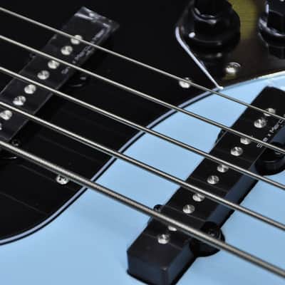 Sire Marcus Miller V3-2nd 5 - Sonic Blue image 7