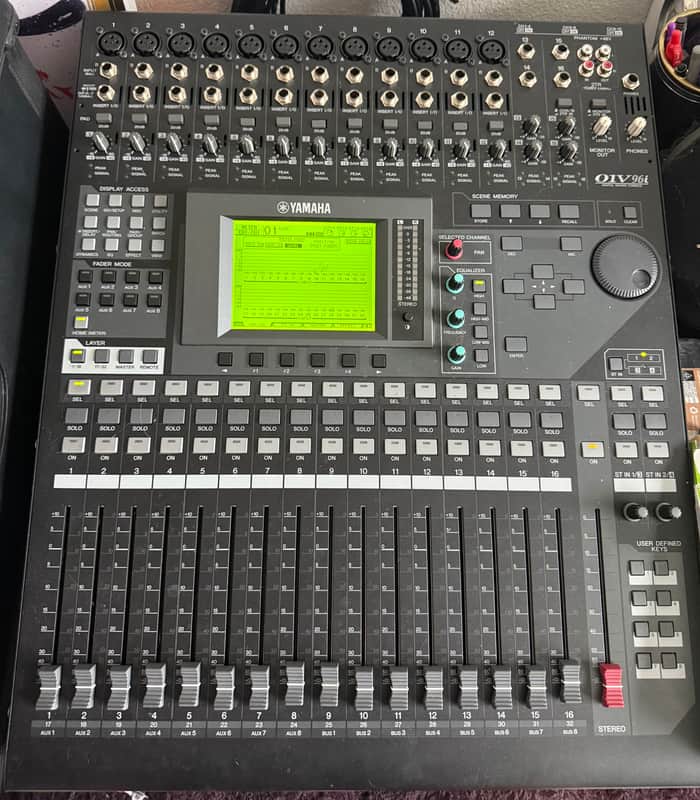 Yamaha 01V96i