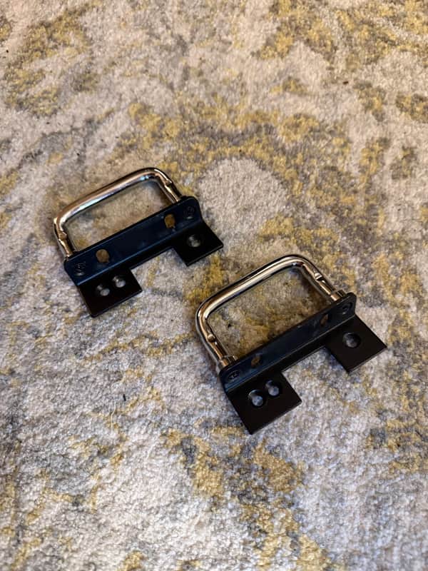 Rack ears for GK 700/1001RB-II bass amp Bild 1