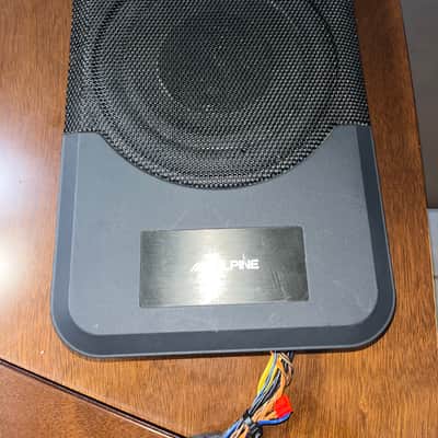 Alpine PWE-S8 2018 - Black Compact 8 Inch Car Subwoofer image 2
