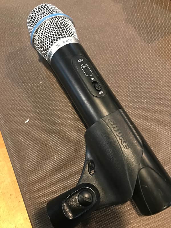Shure Beta 87c two SM58 and JBL wireless mics image 1