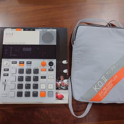 Teenage Engineering EP–133 K.O. II sampler with soft bag image 1
